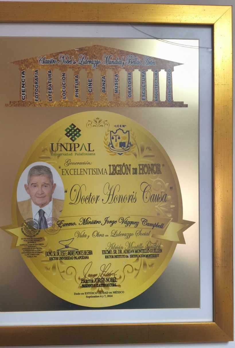 Doctor Honoris Causa Jorge Vázquez Campbell por apoyo a personas migrantes en Ciudad Juárez